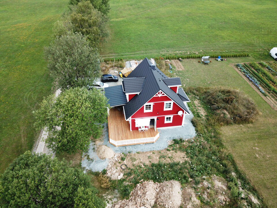 Rotes Schwedenhaus im Erzgebirge